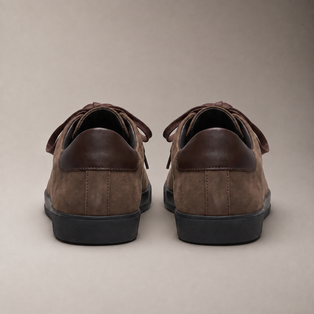 Men's Casual Lace-Up Sneakers