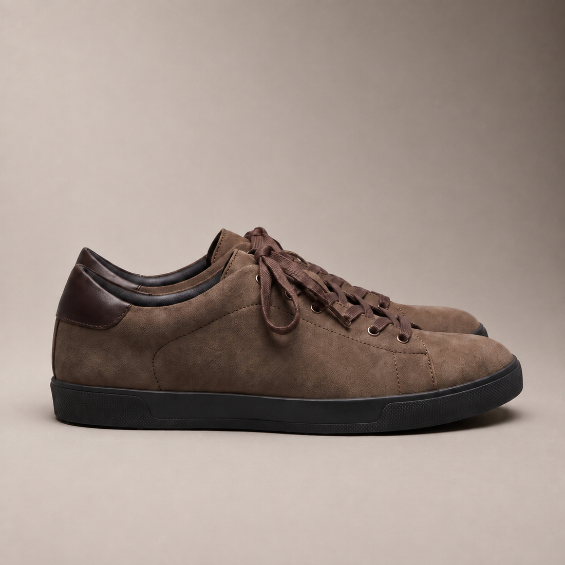 Men's Casual Lace-Up Sneakers