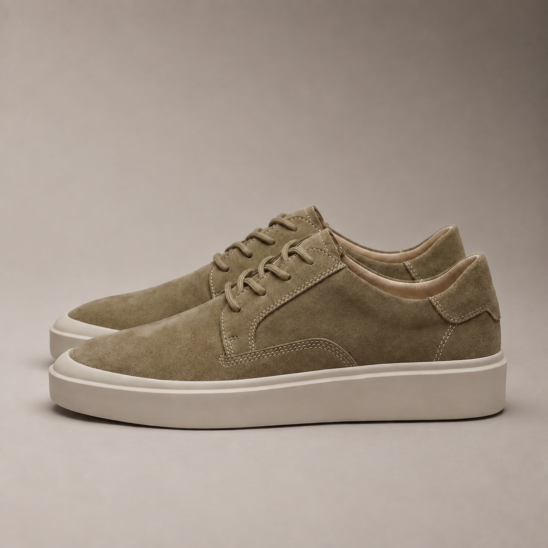 Men's Casual Lace-Up Sneakers