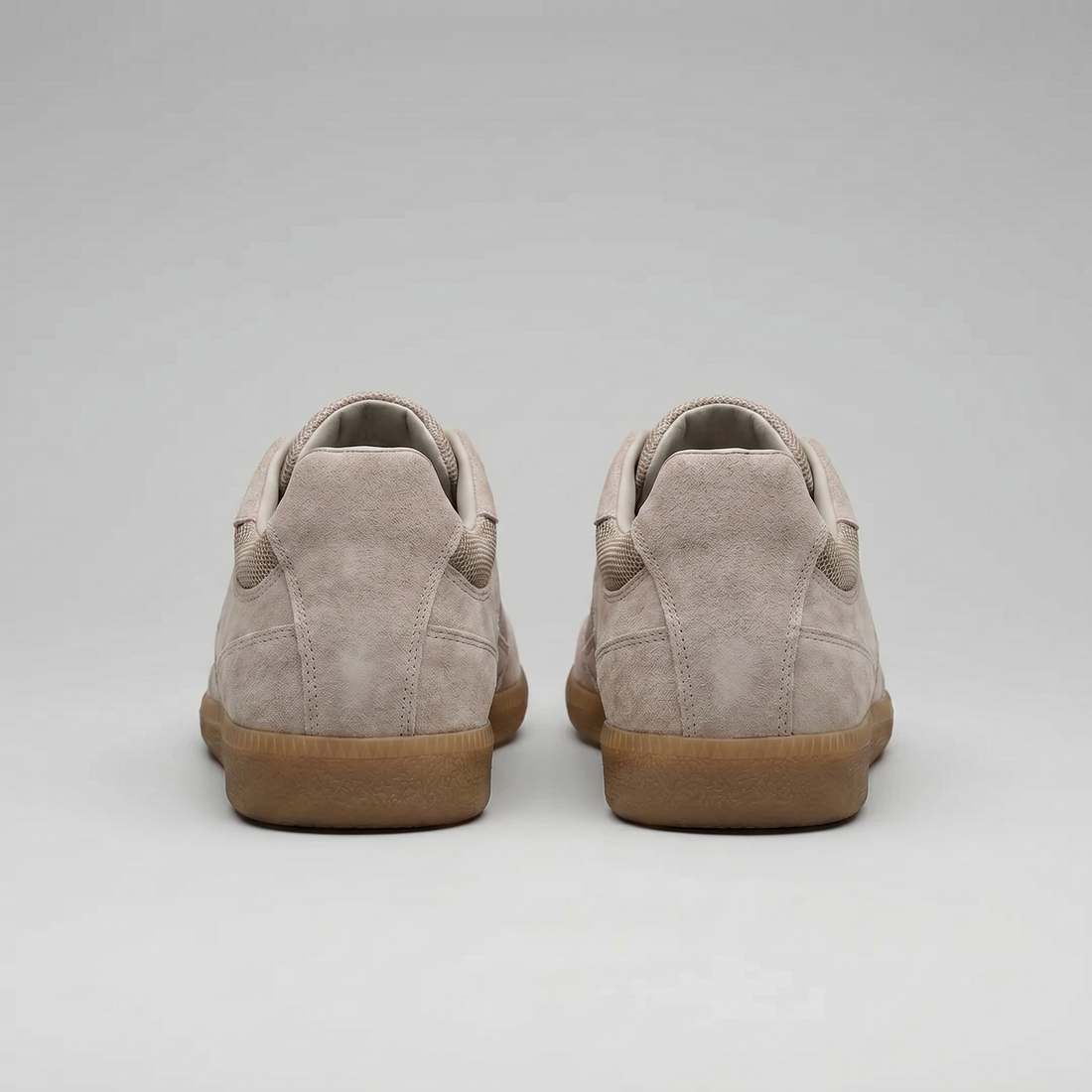 Men's Classic Low-Top Trainers