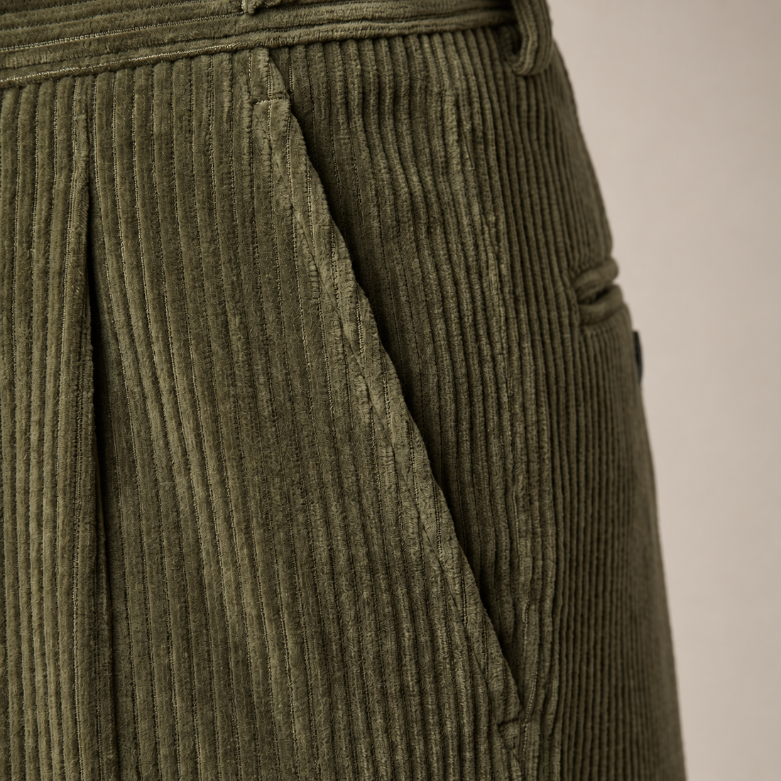 Men's Corduroy Pleated Trousers