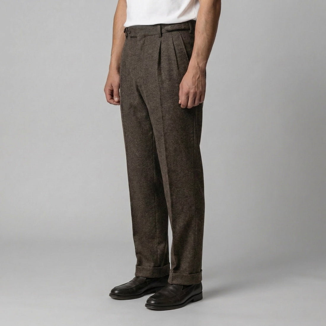 Men's Elegant Pleated Trousers with Side Adjuster