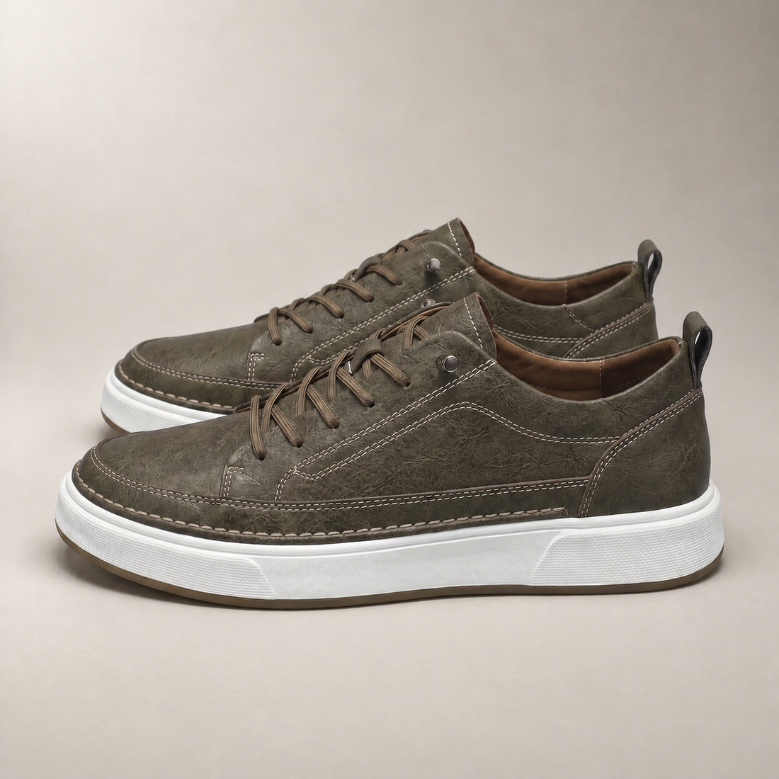 Men's Lace-Up Casual Sneakers