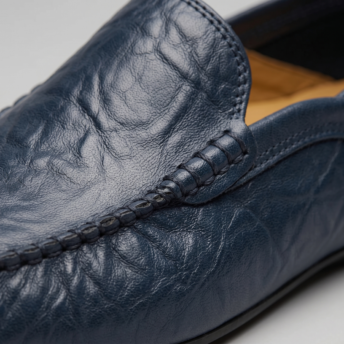 Men's Leather Travel Loafers with Fold-Down Heel