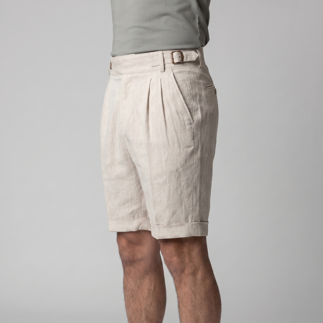 Men's Linen Classic Shorts with Adjustable Waist and Pleats