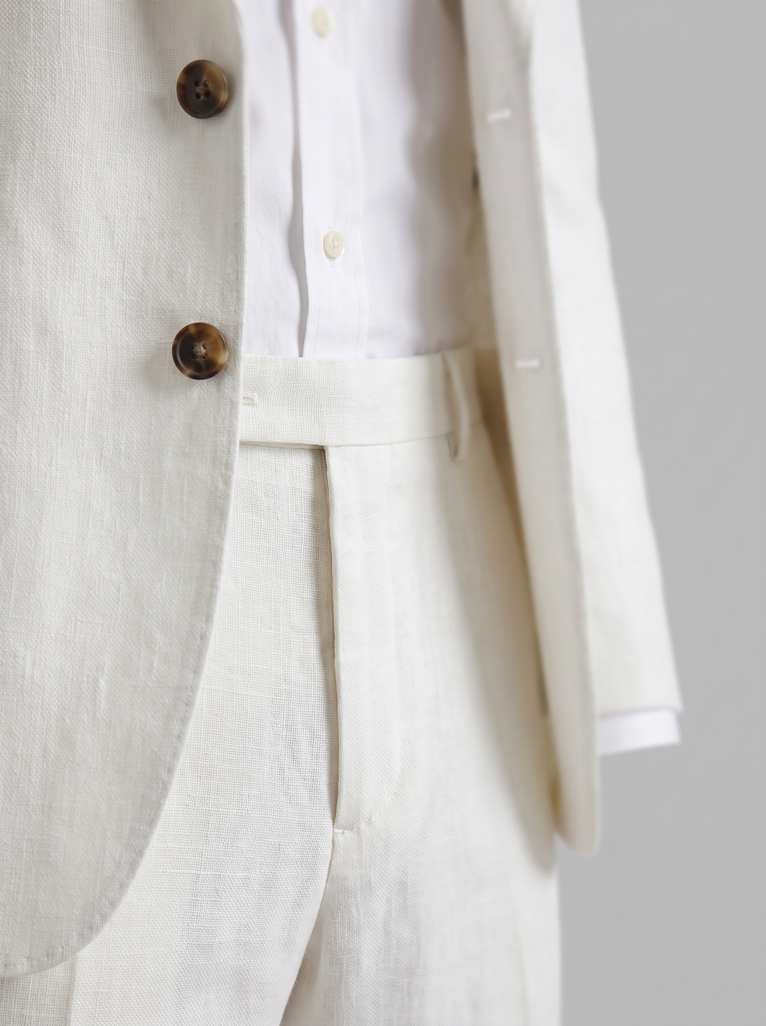 Men's Linen Slim-Fit Suit for Summer Weddings and Events