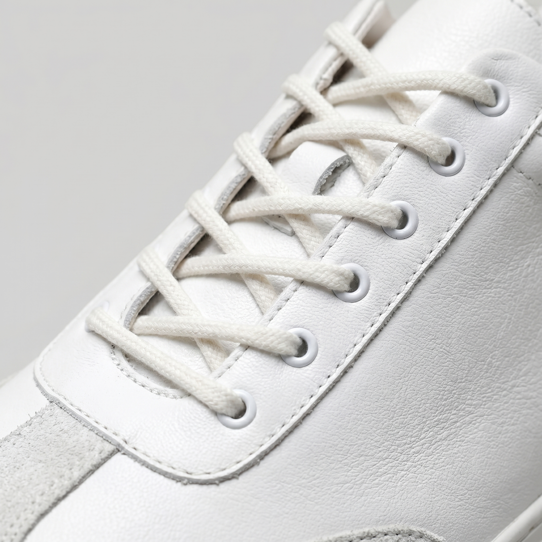 Men's Low-Top Leather Sneakers
