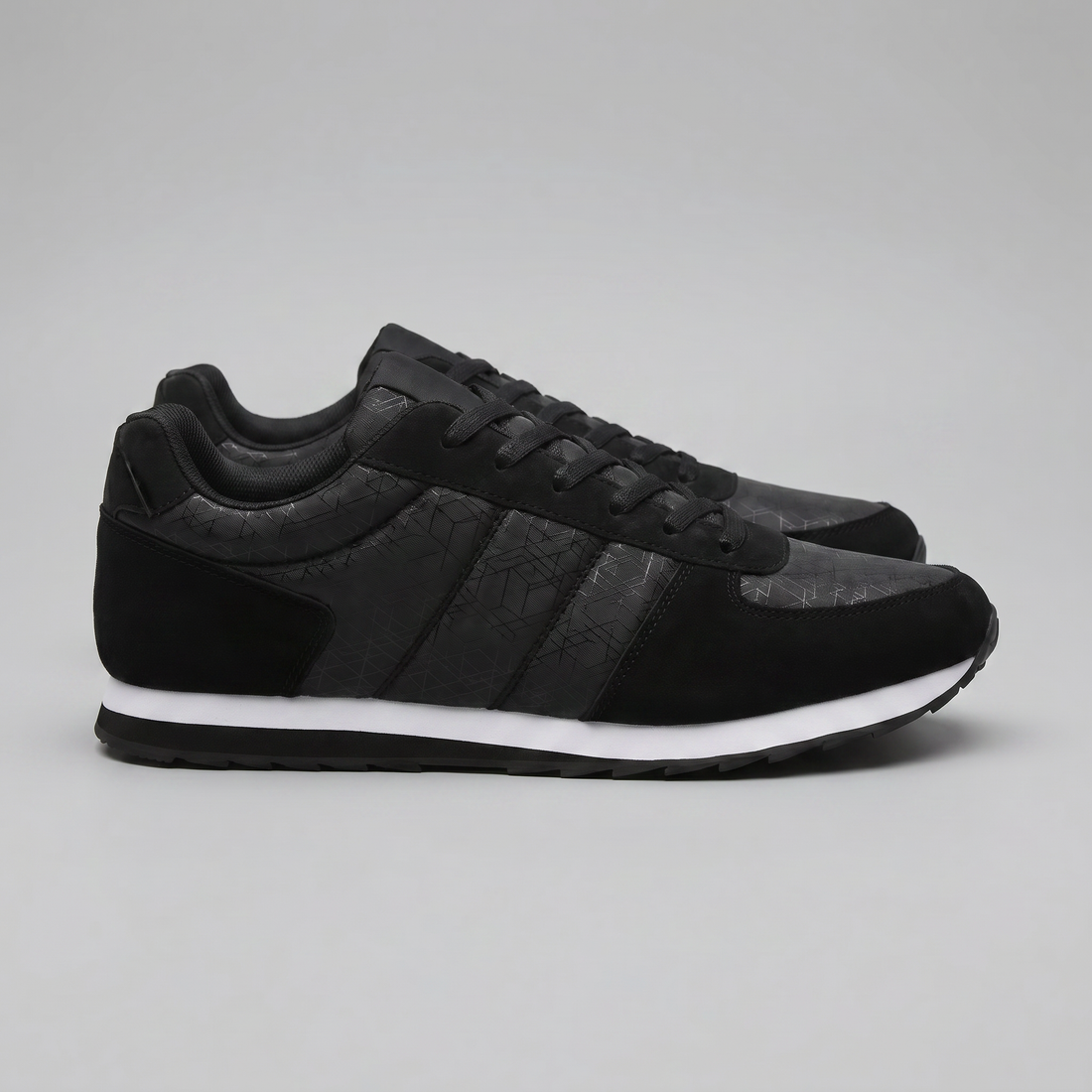 Men's Patterned Low-Top Sneakers