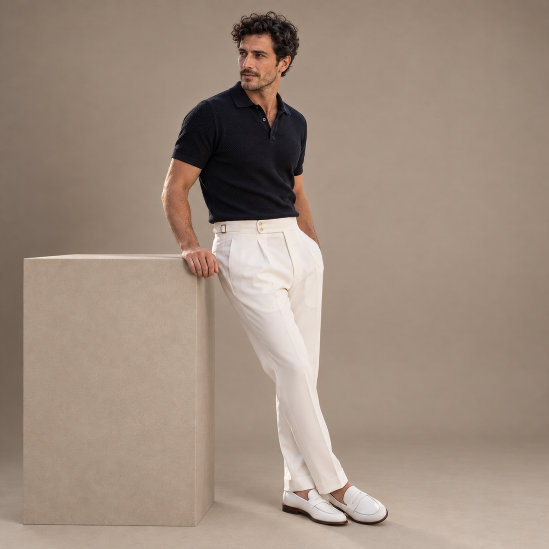 Men's Pleated Tailored Trousers with Turn-Ups