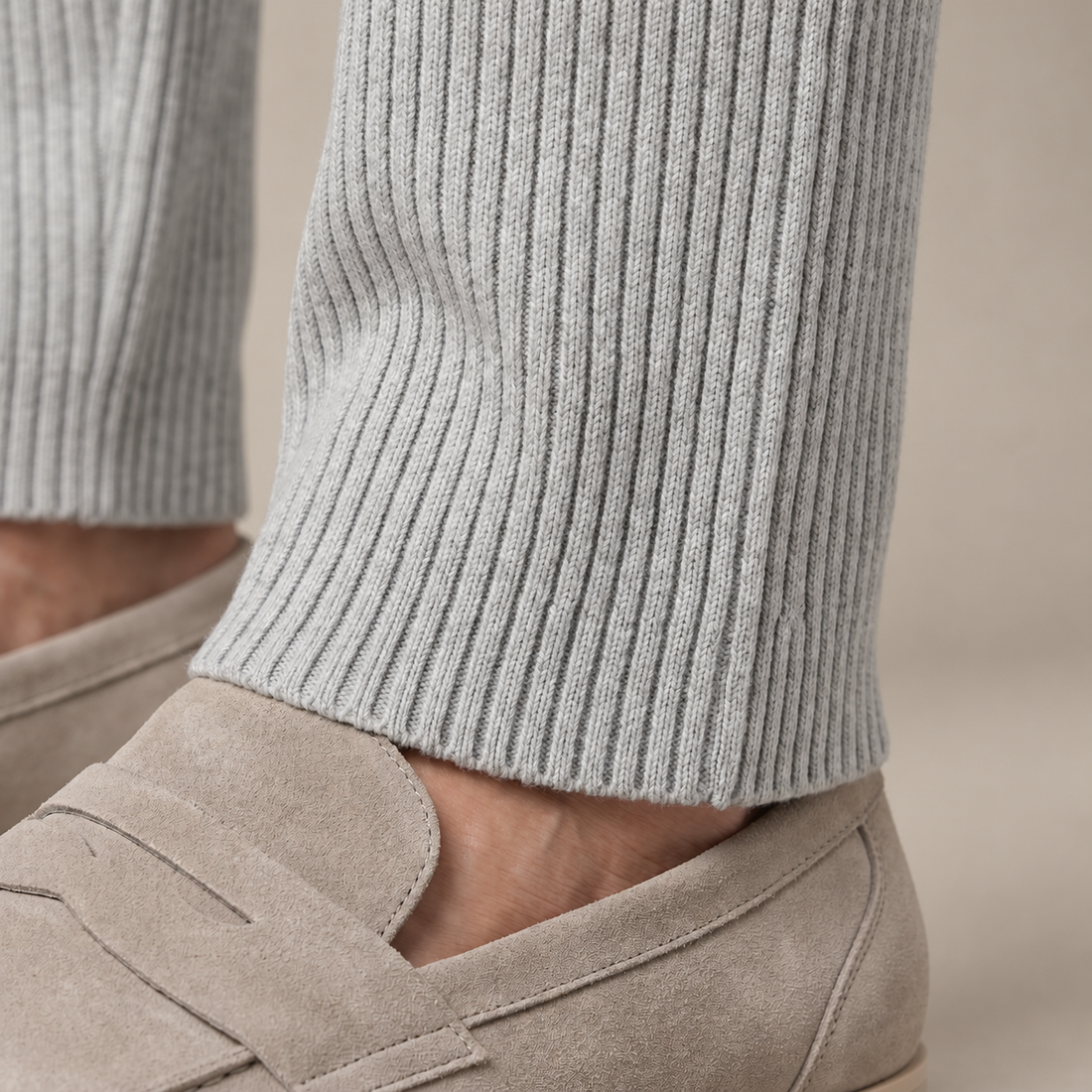 Men's Ribbed Trousers for Casual Comfort