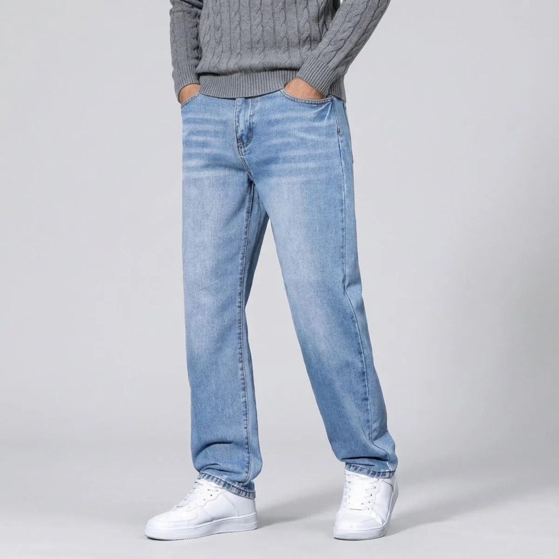 Men's Straight Leg Classic Jeans