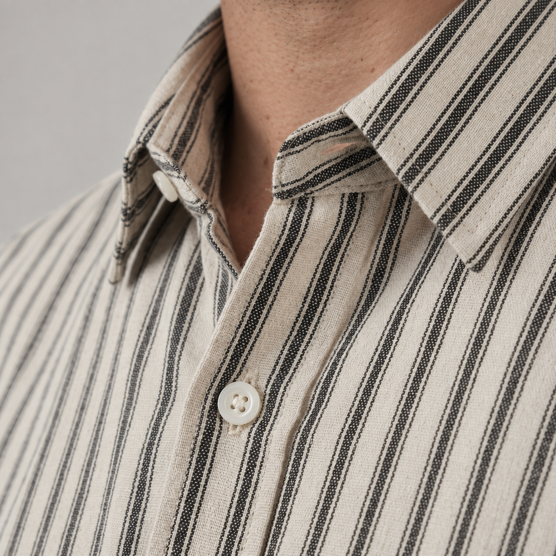 Men's Tailored Fit Striped Shirt
