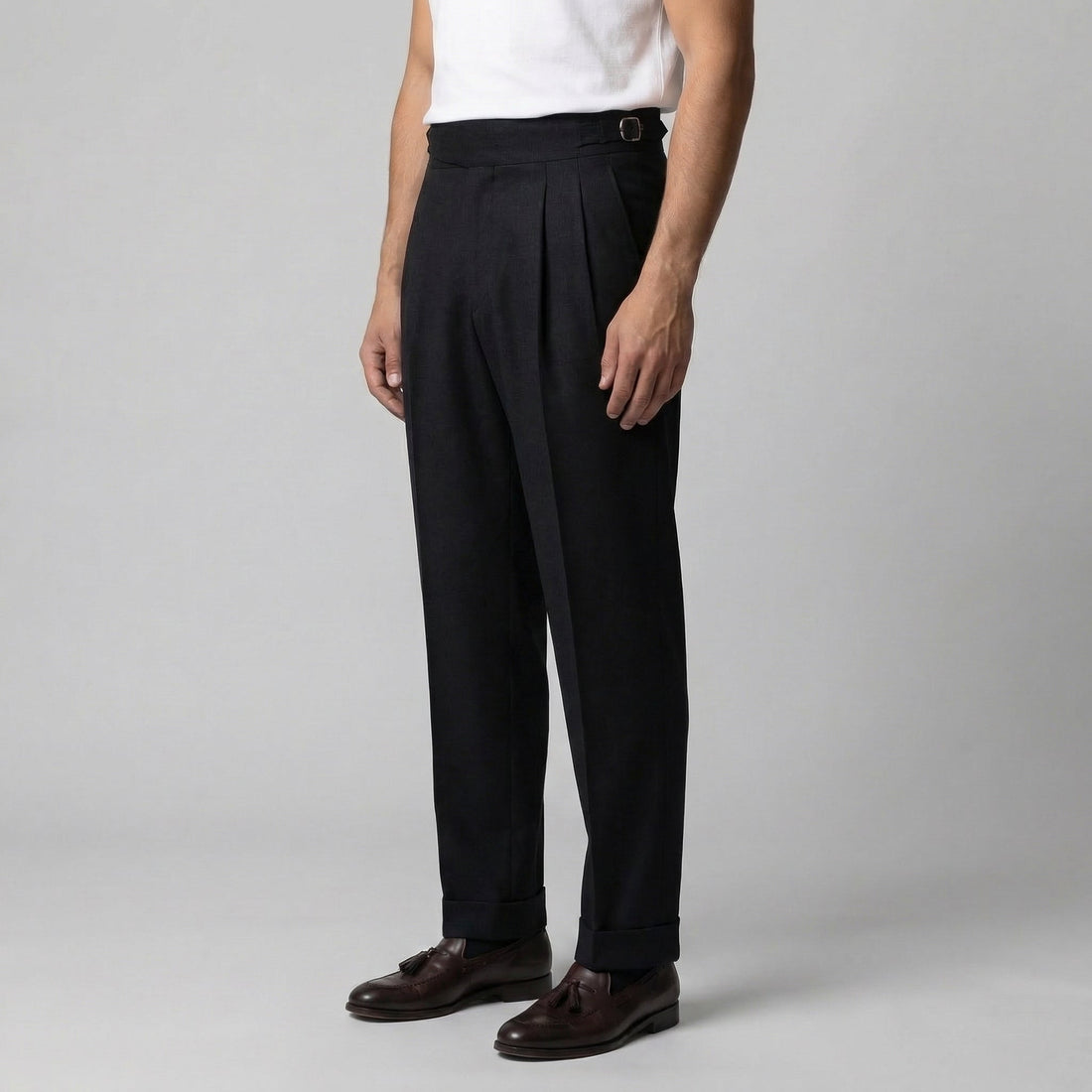 Men's Tailored fit Pleated Trousers