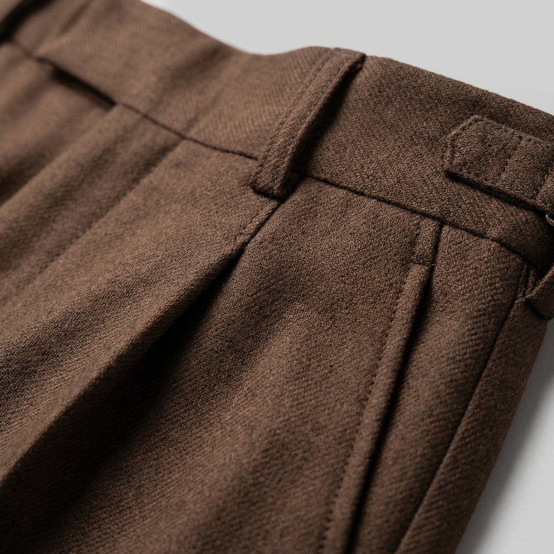 Men's Tailored fit Pleated Trousers