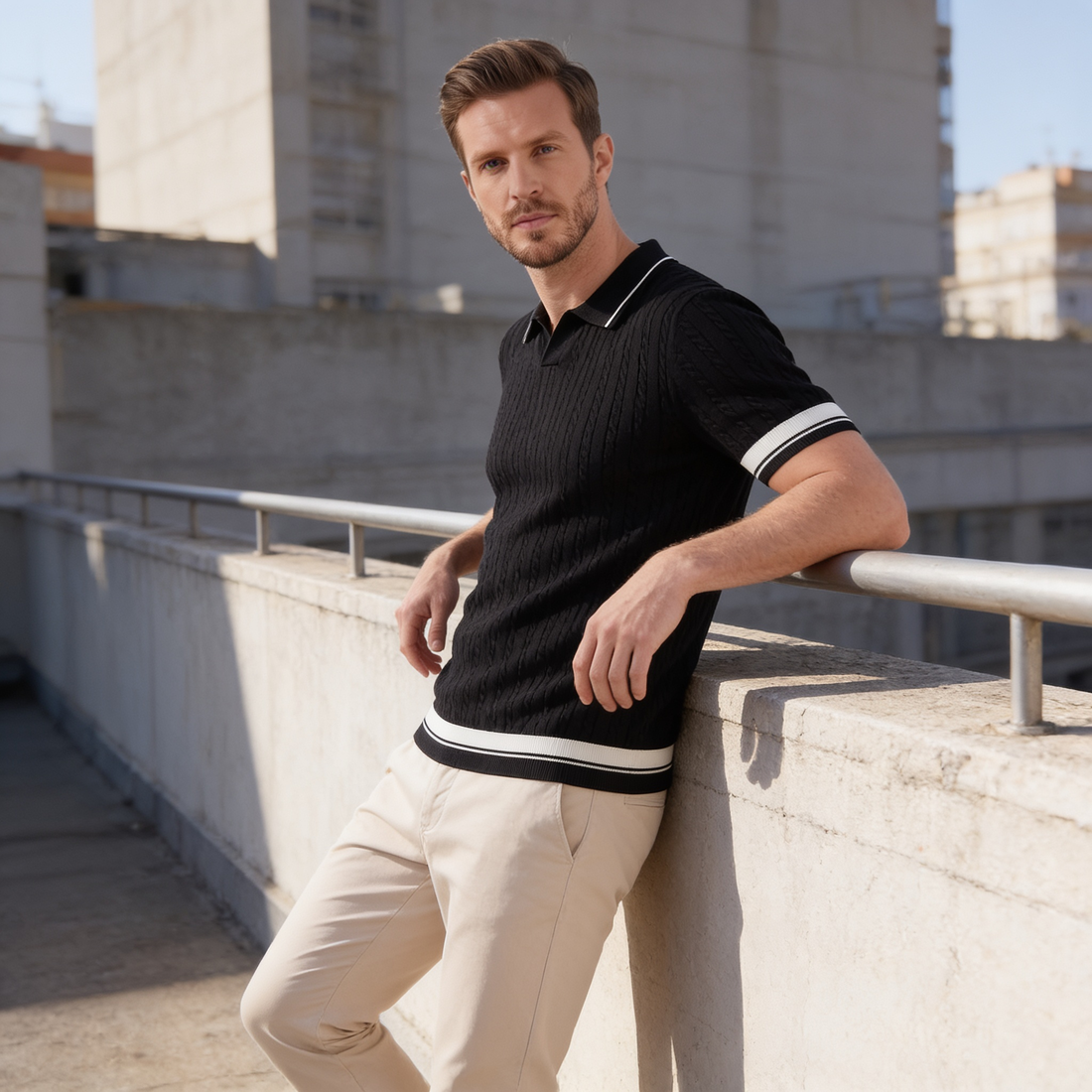 Men's Textured Knit Contrast Trim Polo Shirt