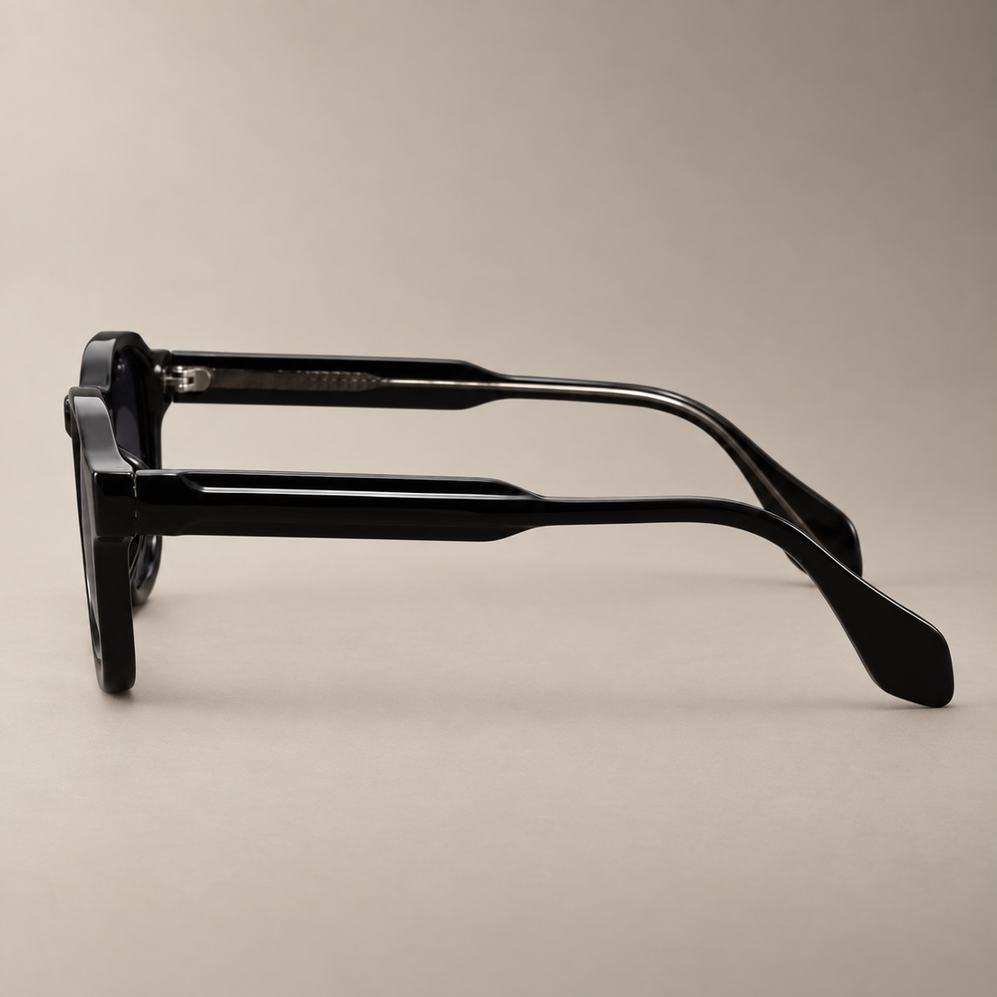 Men's Vintage Square Sunglasses with Dark Lenses