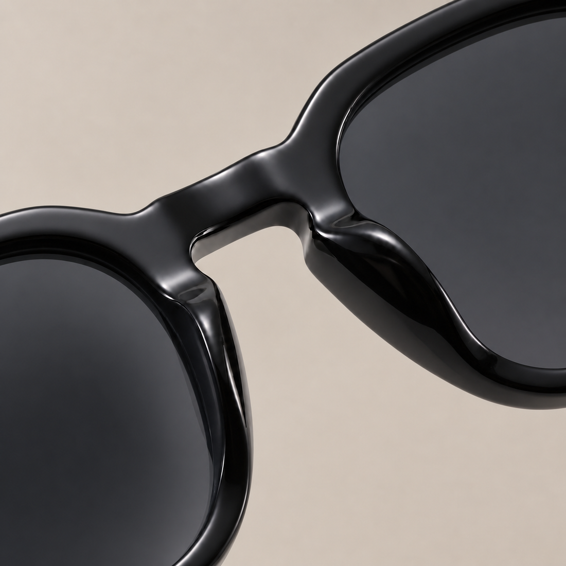 Men's Vintage Square Sunglasses with Dark Lenses