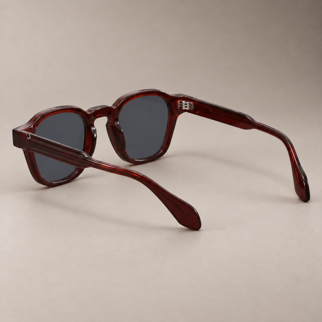 Men's Vintage Square Sunglasses with Dark Lenses