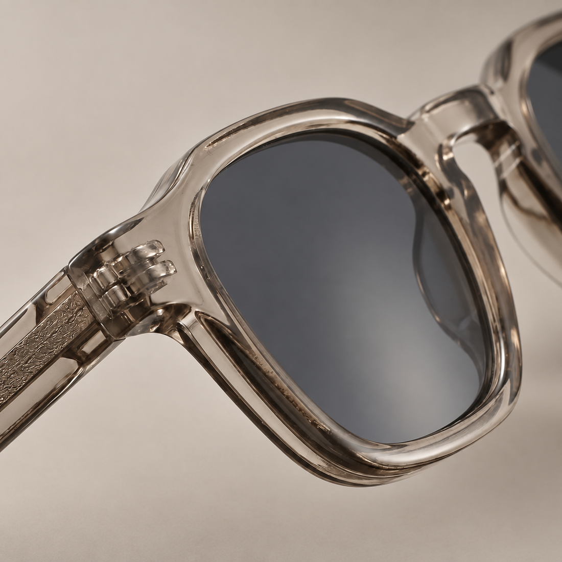 Men's Vintage Square Sunglasses with Dark Lenses
