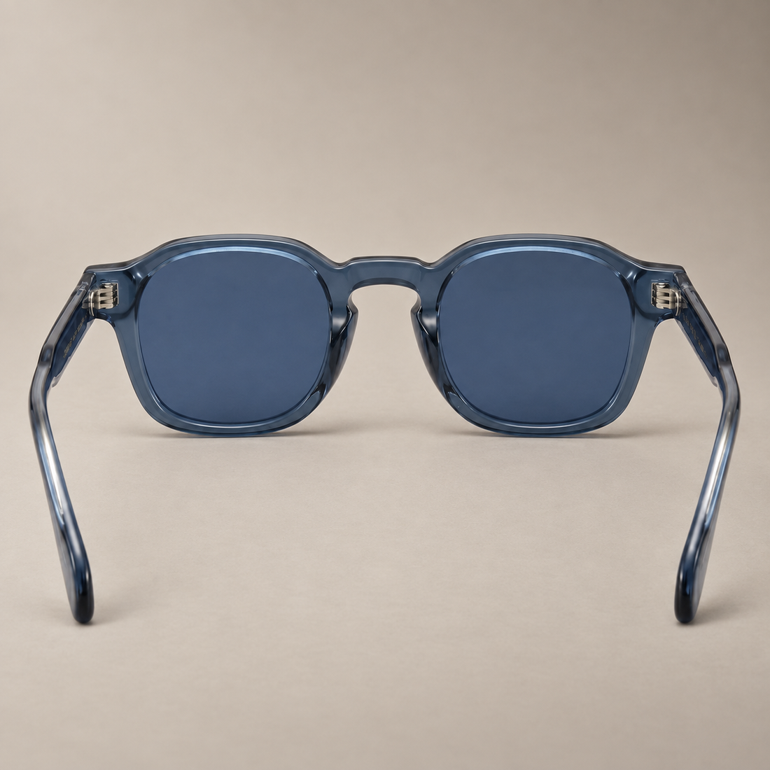 Men's Vintage Square Sunglasses with Dark Lenses