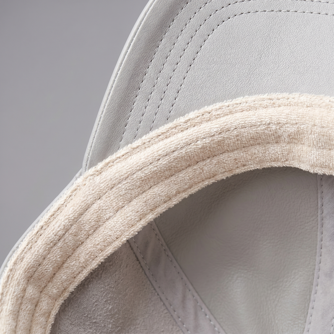 Winslow Lane Elegant Two-Tone Cap