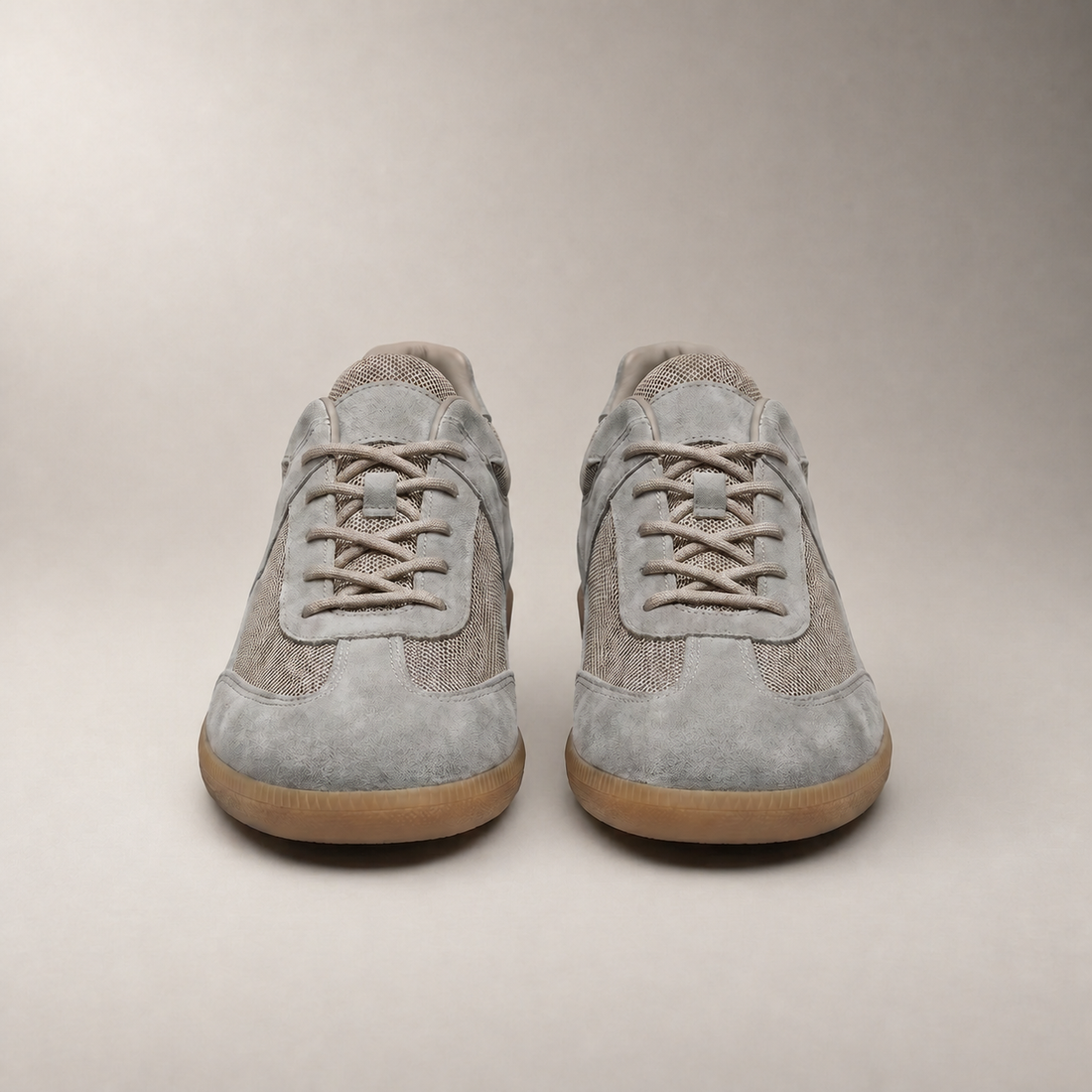 Men's Classic Low-Top Trainers