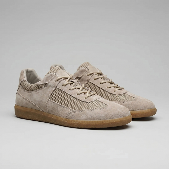Men's Classic Low-Top Trainers