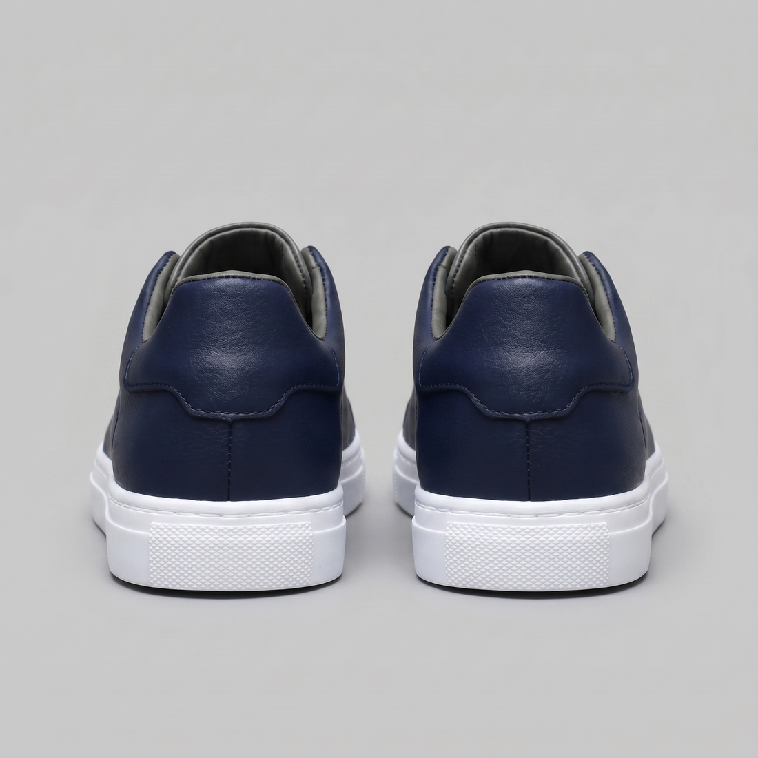 Men's Classic Sneakers without Laces