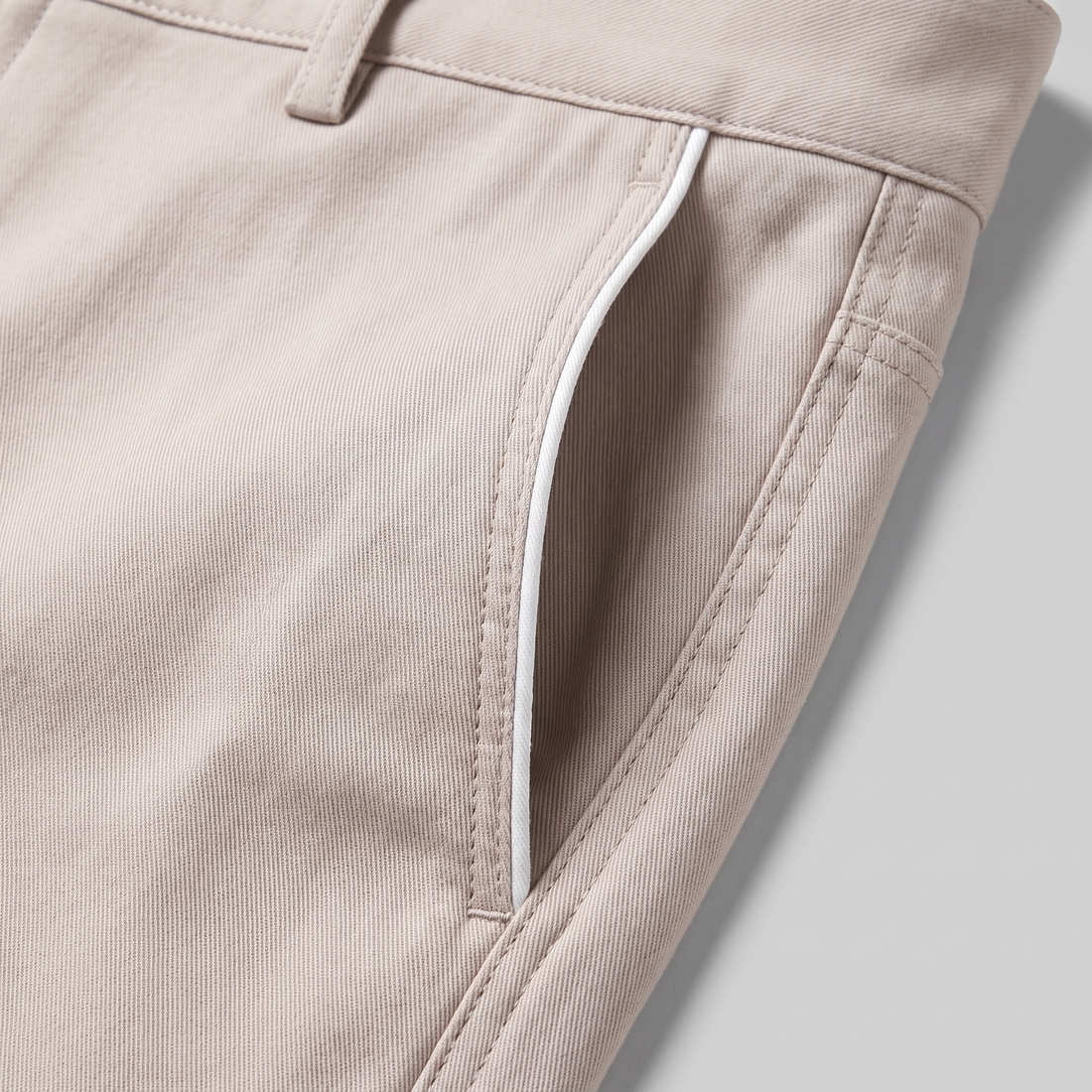 Men's Contrast Piping Chino Shorts
