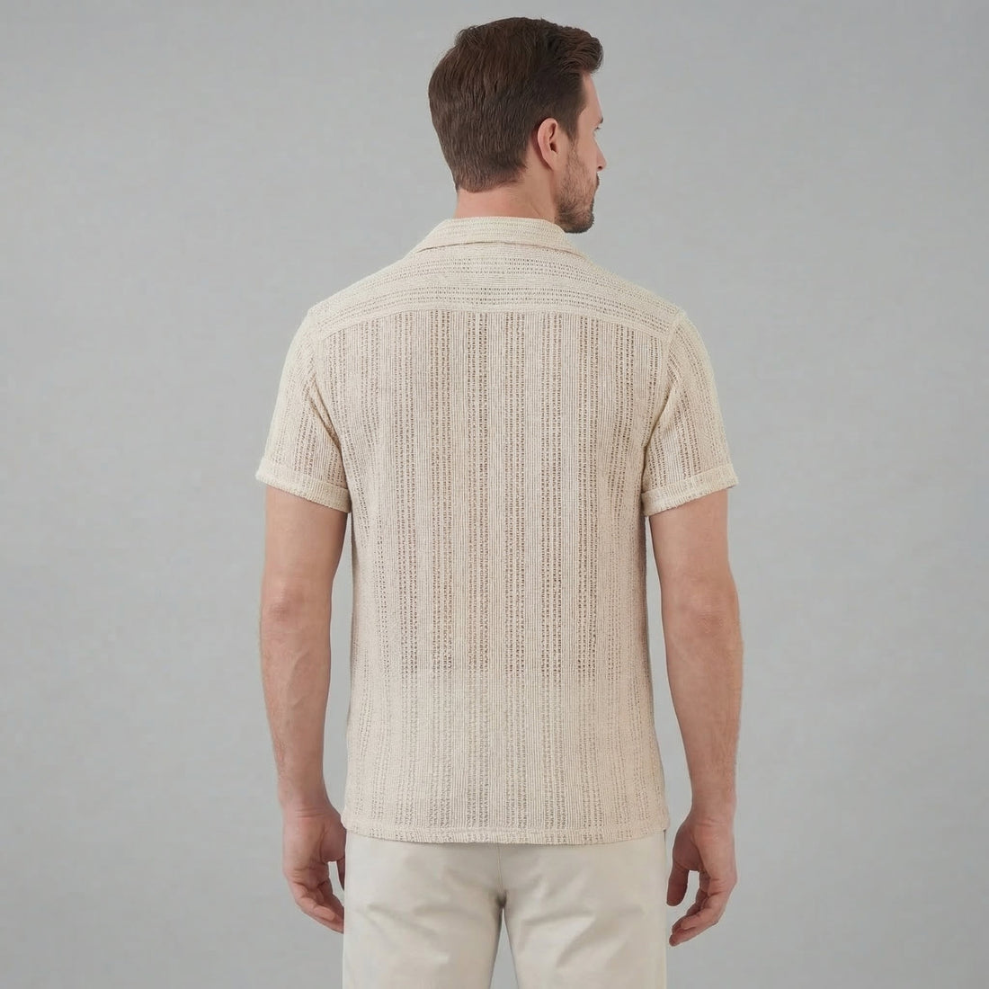 Men's Lightweight Button-Down Shirt for Summer