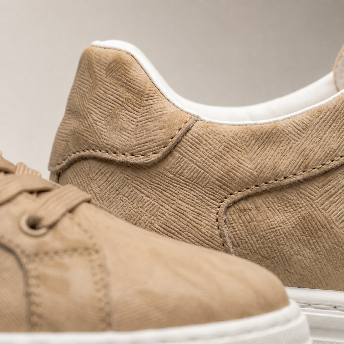 Men's Low-Top Casual Trainers