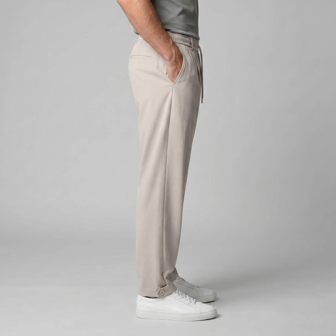 Men's Relaxed Drawstring Tapered Trousers