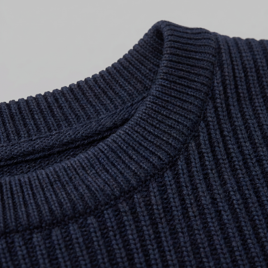 Men's Ribbed Knit Crew Neck T-Shirt