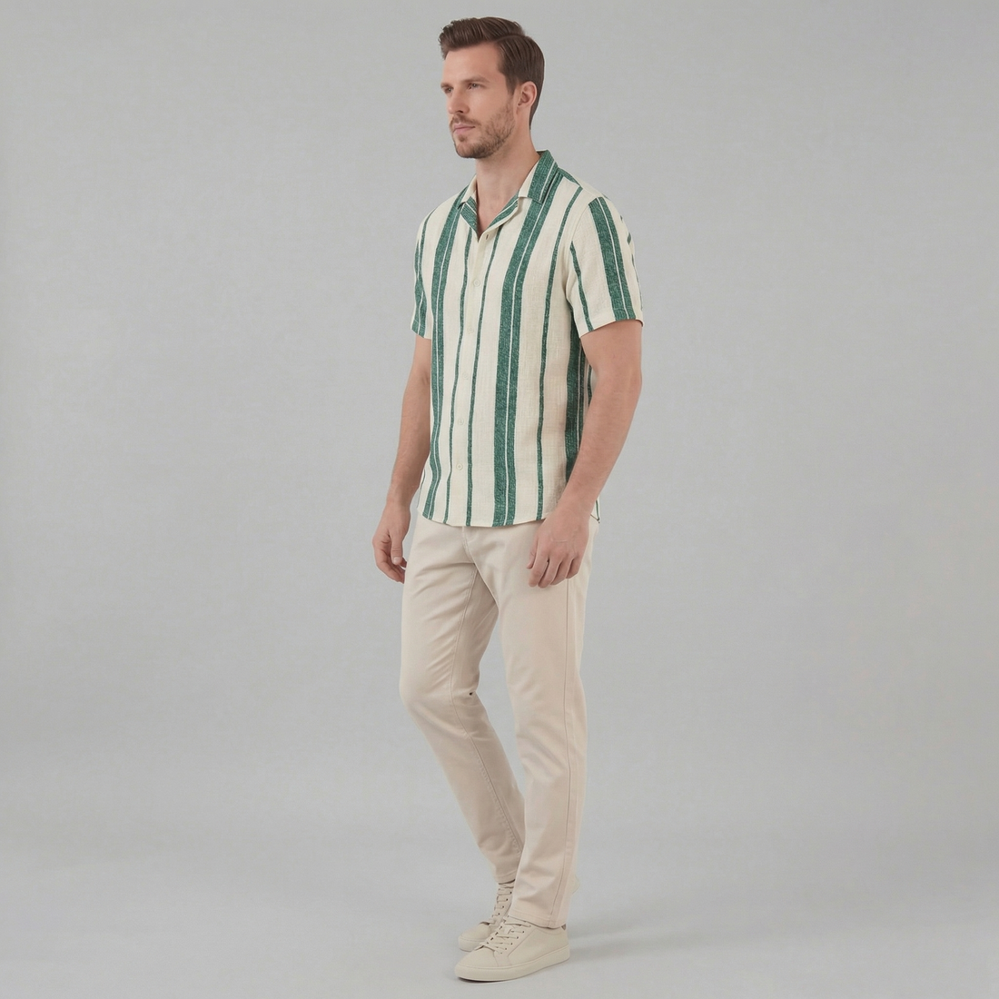 Men's Short Sleeve Button-Down Shirt