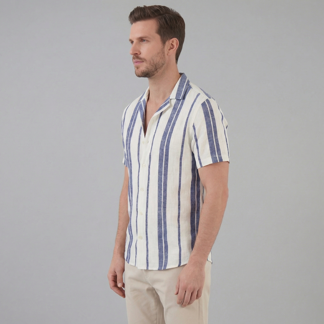 Men's Short Sleeve Button-Down Shirt