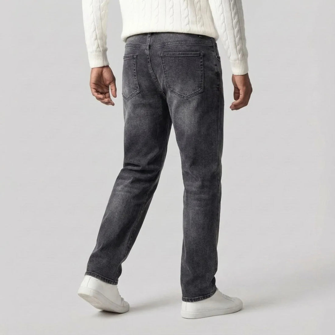 Men's Straight Leg Classic Jeans