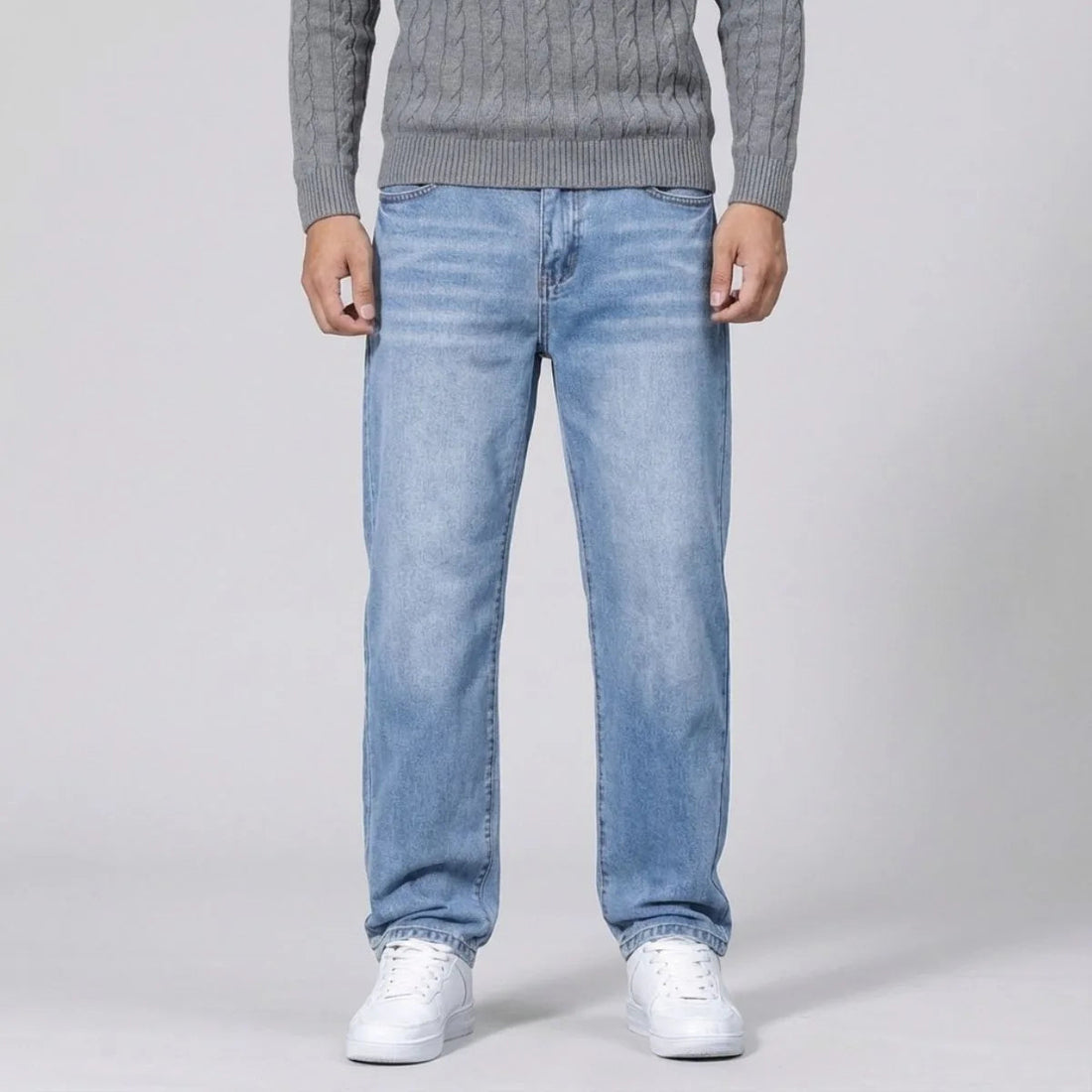 Men's Straight Leg Classic Jeans