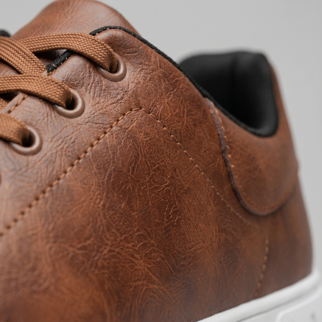 Men's Trainers with Modern Style