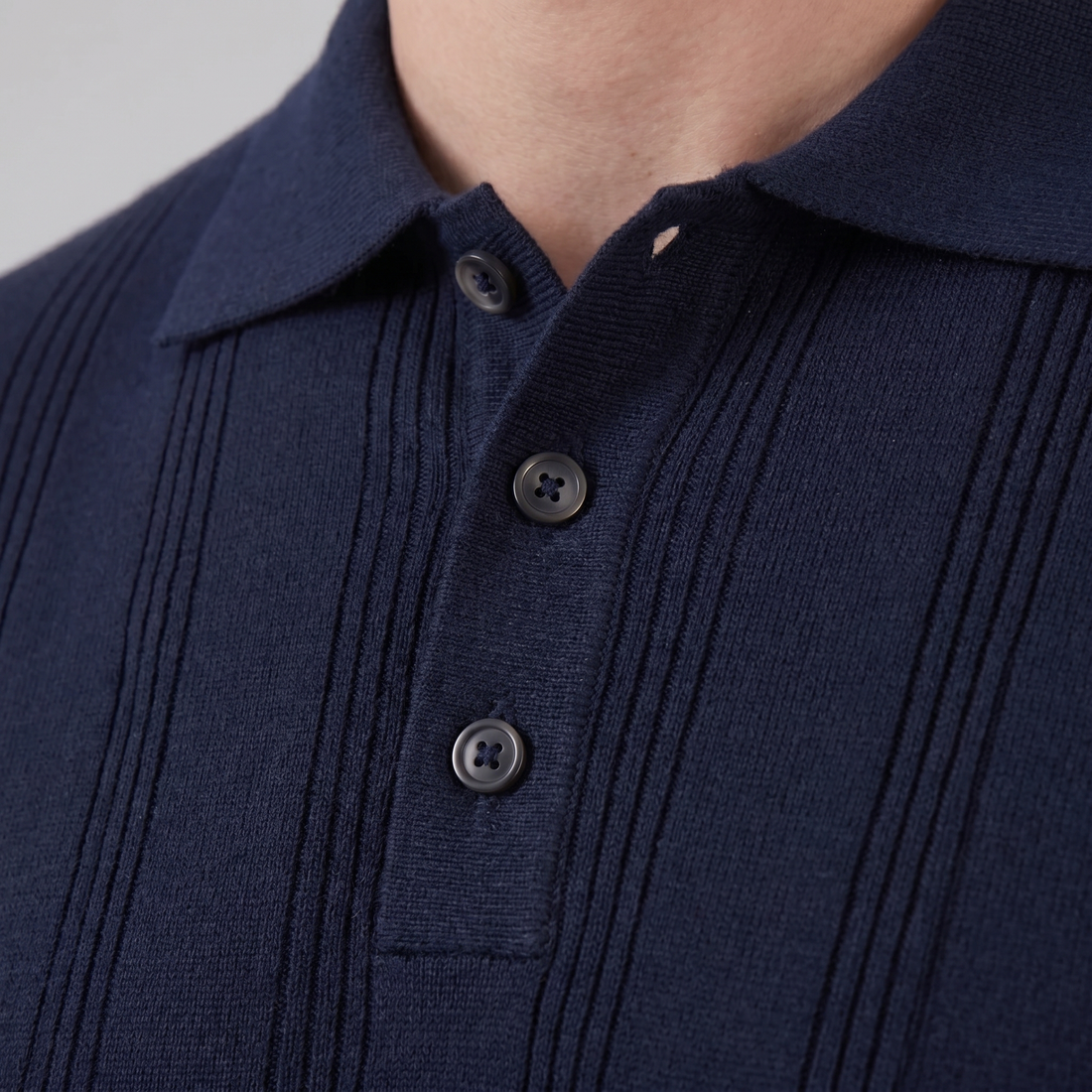 Men's Vertical Stripe Knit Polo