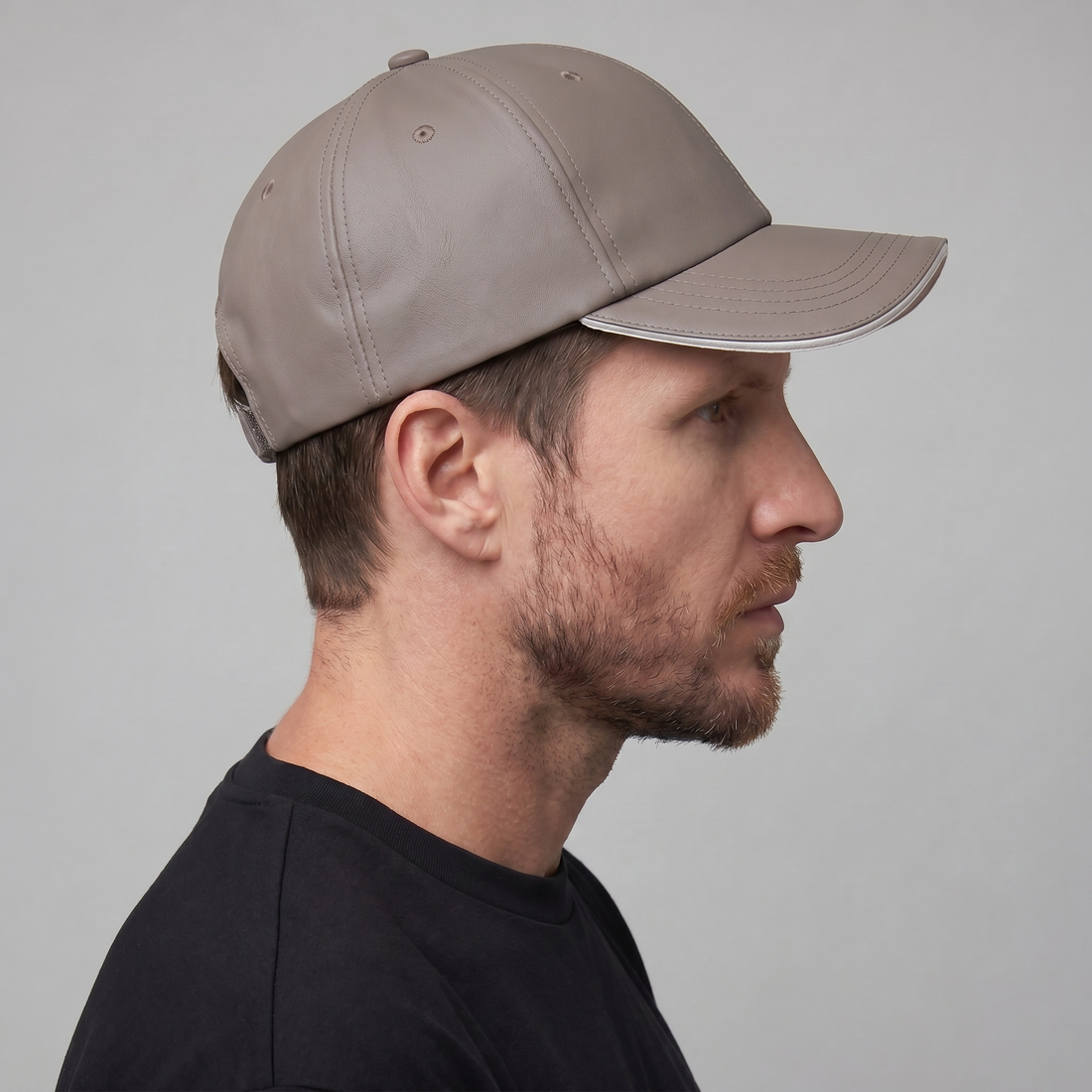 Winslow Lane Elegant Two-Tone Cap